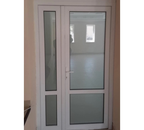 Металопластикові двері WDS 5S полуторні з поворотно-відкидною стулкою 1200 x 2100 мм