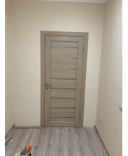 Двері Leador Doors Neapol сіре дерево Чорне скло Двері Leador Doors Neapol сіре дерево Чорне скло