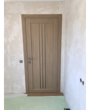 Двері Leador Doors Verona дуб мокко Чорне скло Двері Leador Doors Verona дуб мокко Чорне скло
