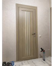 Двері Leador Doors Verona дуб мокко Чорне скло Двері Leador Doors Verona дуб мокко Чорне скло