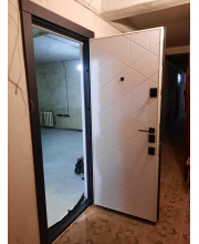 Вхідні Двері Авангард Бакарді 2 кольори "Qdoors" Вхідні Двері Авангард Бакарді 2 кольори "Qdoors"