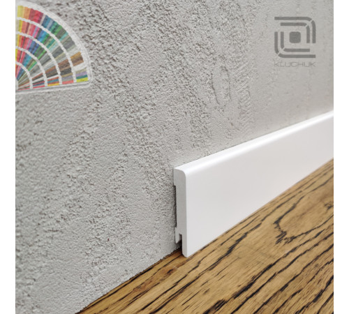 Плінтус МДФ прямий 60х12х2000 мм. MDF-R60 RAL Kluchuk