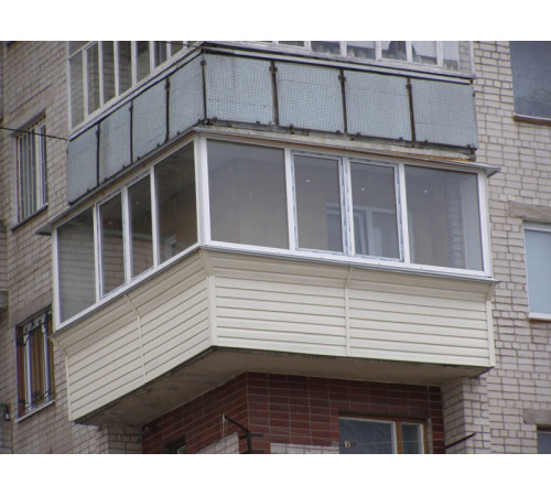 Балкон кутовий під ключ з оздабленням WDS