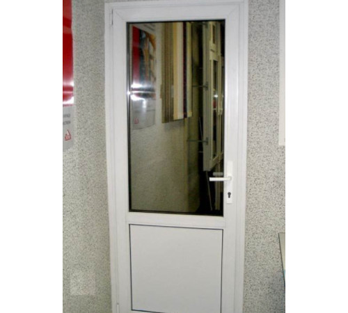 Металопластикові двері WDS 5S поворотно-відкидне 900 x 2200 мм